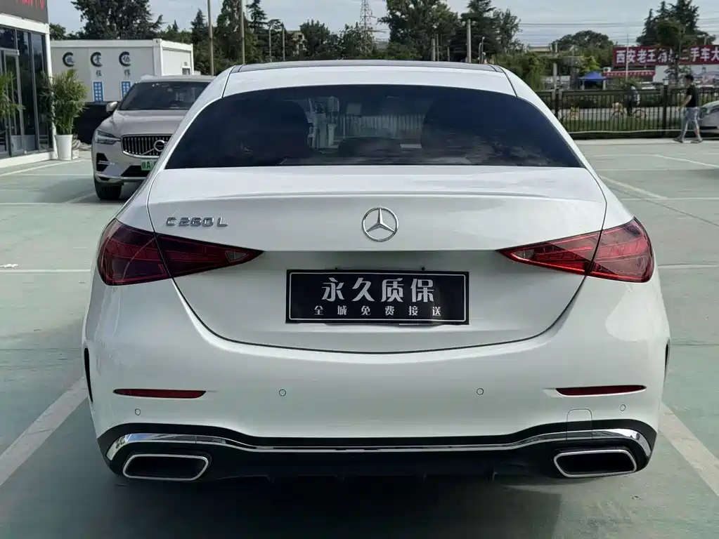 Mercedes-Benz C-Class 2023 — фото 20