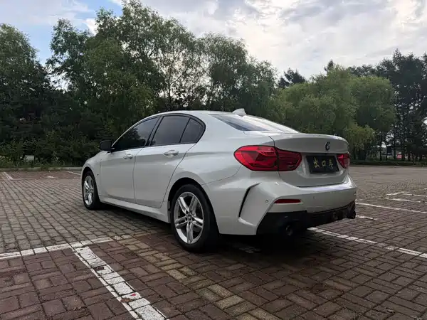 BMW 1 Series 2022