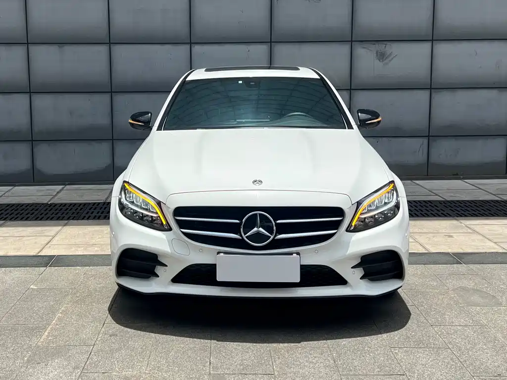 Mercedes-Benz C-Class 2019 — фото 4