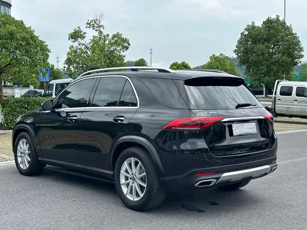 Mercedes-Benz GLE 2022 — фото 15
