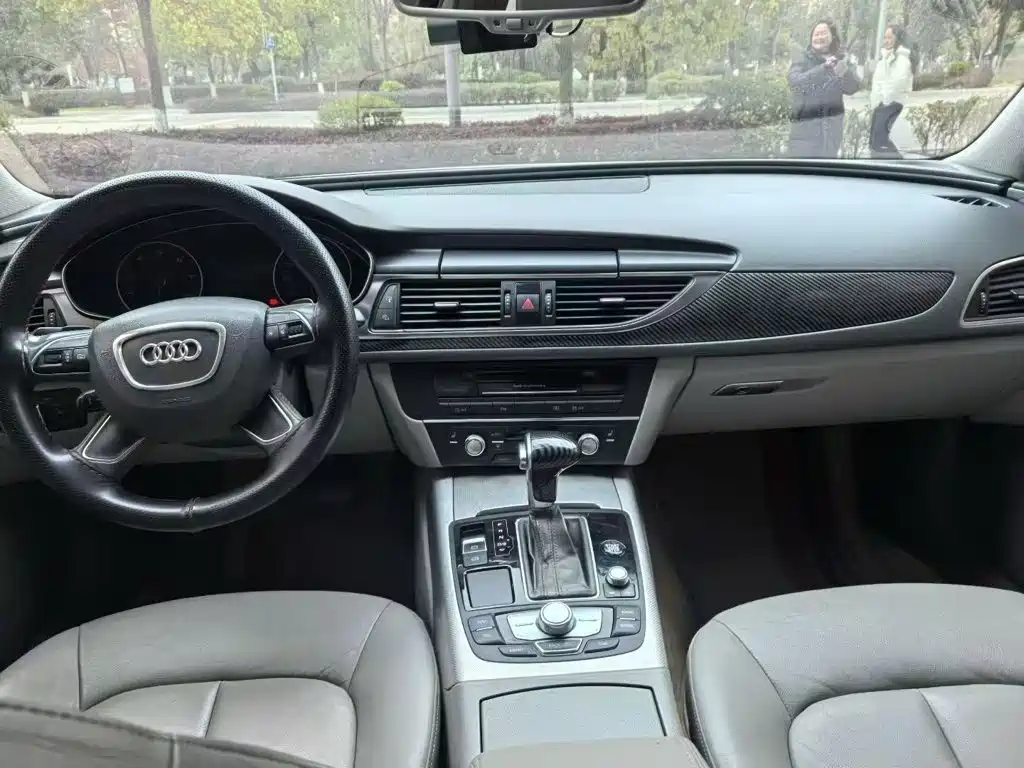 Audi A6L 2013