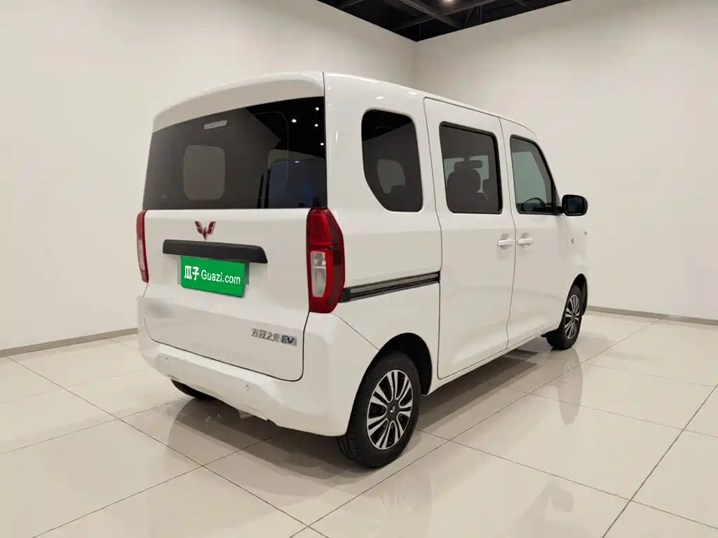Wuling Zhiguang New Energy 2025