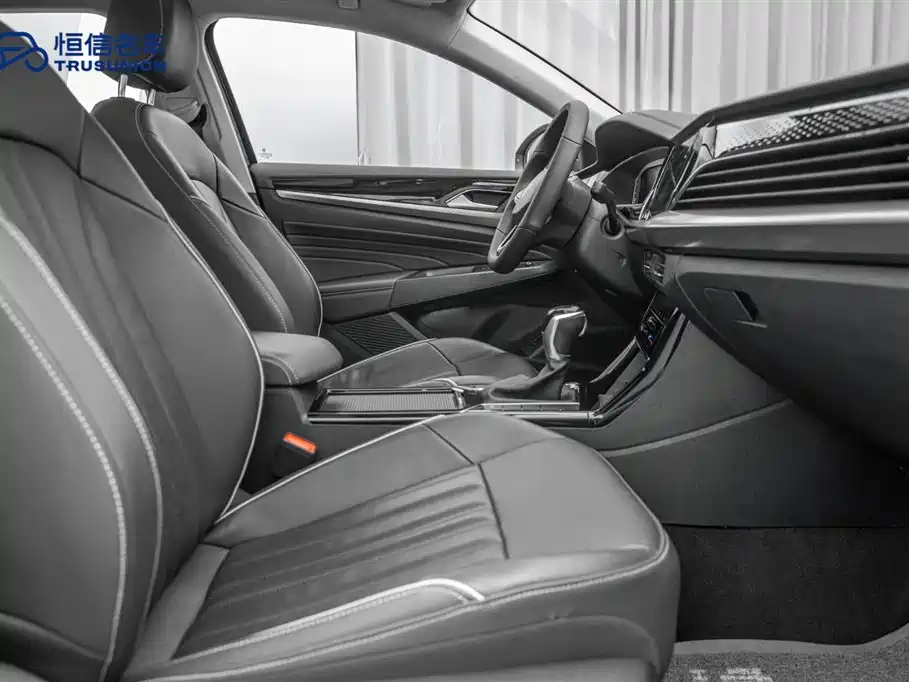 Volkswagen Passat 2023 — фото 15