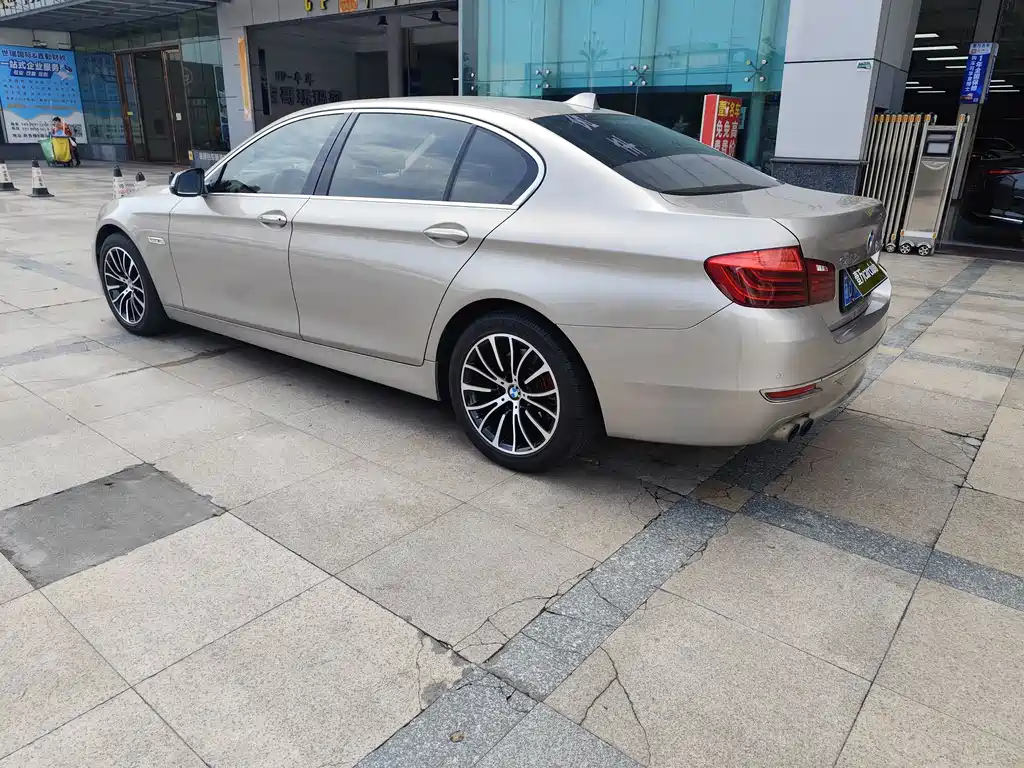 BMW 5 Series 2014