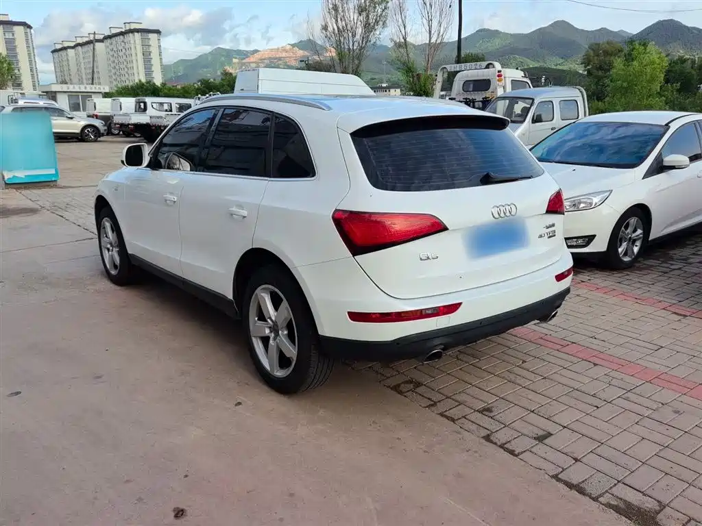 Audi Q5 2015 — фото 9