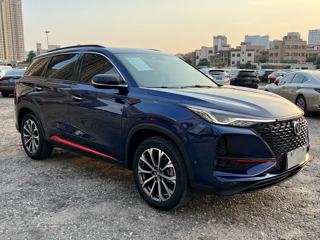Changan CS75 PLUS 2020 — фото 1