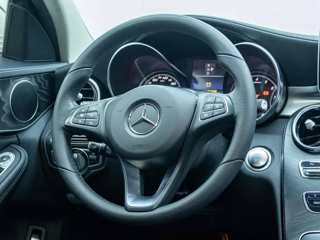 Mercedes-Benz C-Class 2018