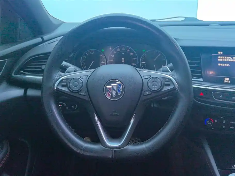 Buick Regal 2021 — фото 15