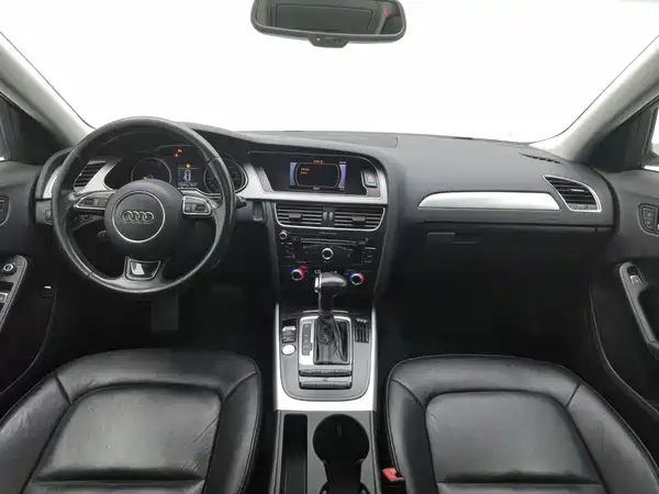 Audi A4L 2016