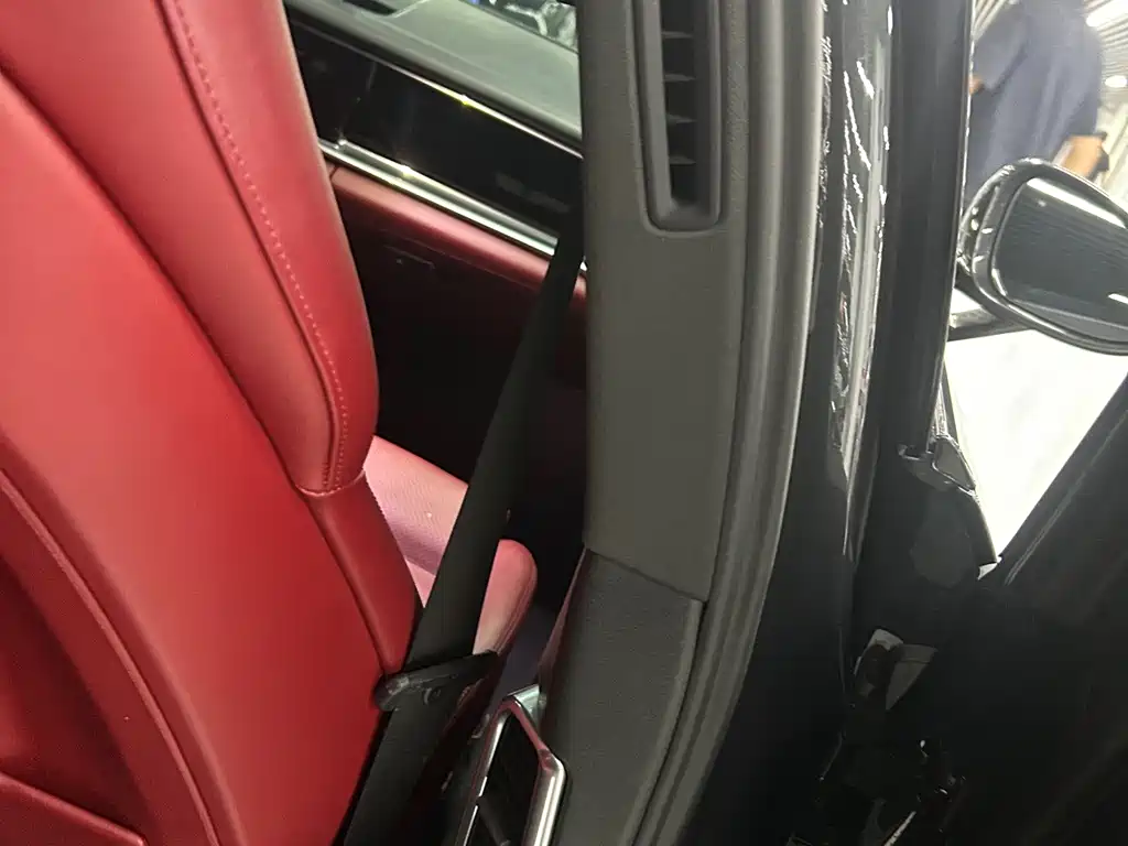 Porsche Panamera 2020 — фото 11