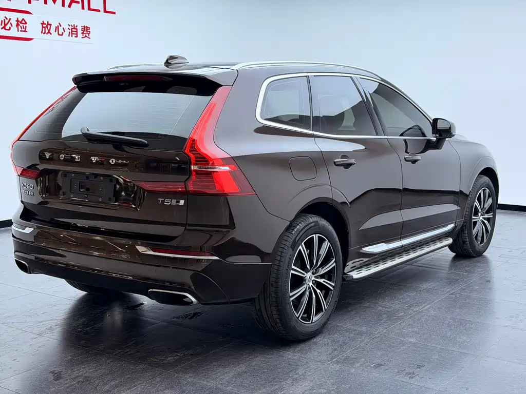 Volvo XC60 2019 — фото 5