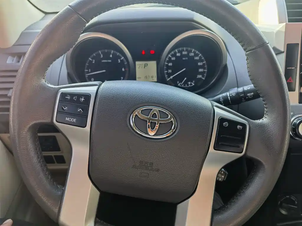 Toyota Prado 2018 — фото 14