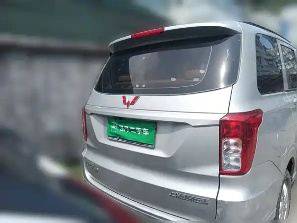 Wuling Hongguang 2019