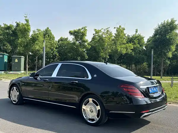Mercedes-Benz Maybach S-Class 2015