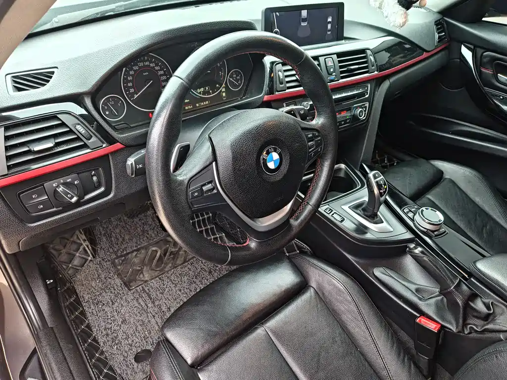 BMW 3 Series 2013 — фото 36