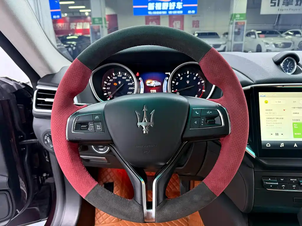 Maserati Ghibli 2015 — фото 3