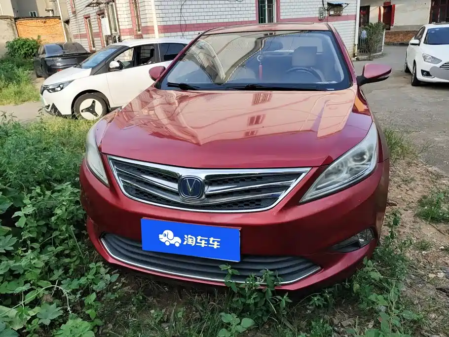 Changan Eado 2015 — фото 2