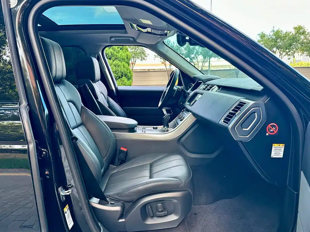 Land Rover Range Rover Sport 2018 — фото 15