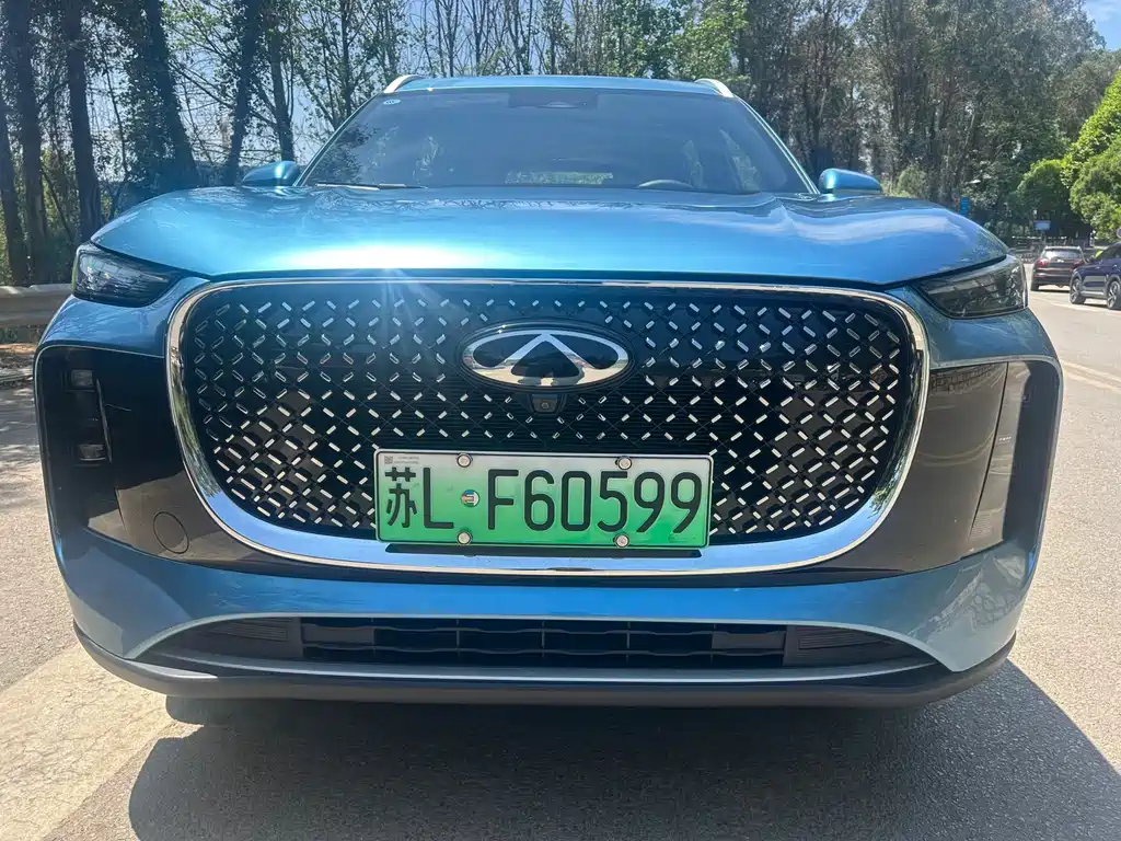 Chery Tiggo 8 PLUS C-DM 2025 — фото 2