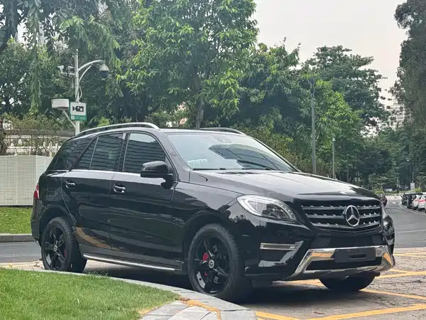 Mercedes-Benz M-Class 2014