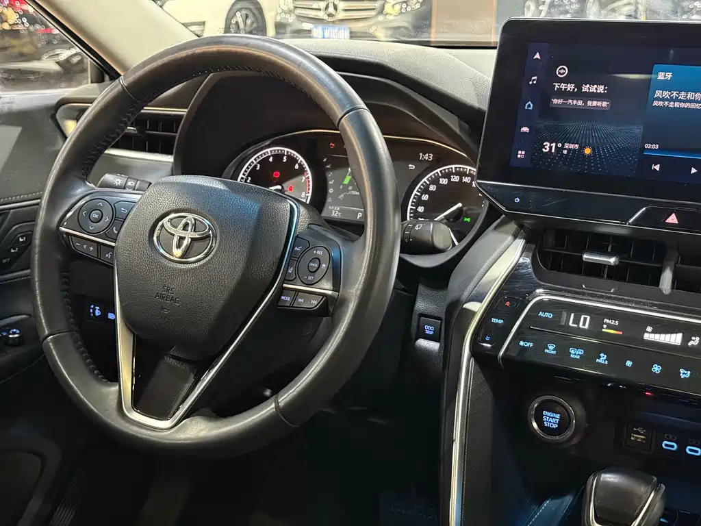 Toyota Harrier 2023 — фото 15