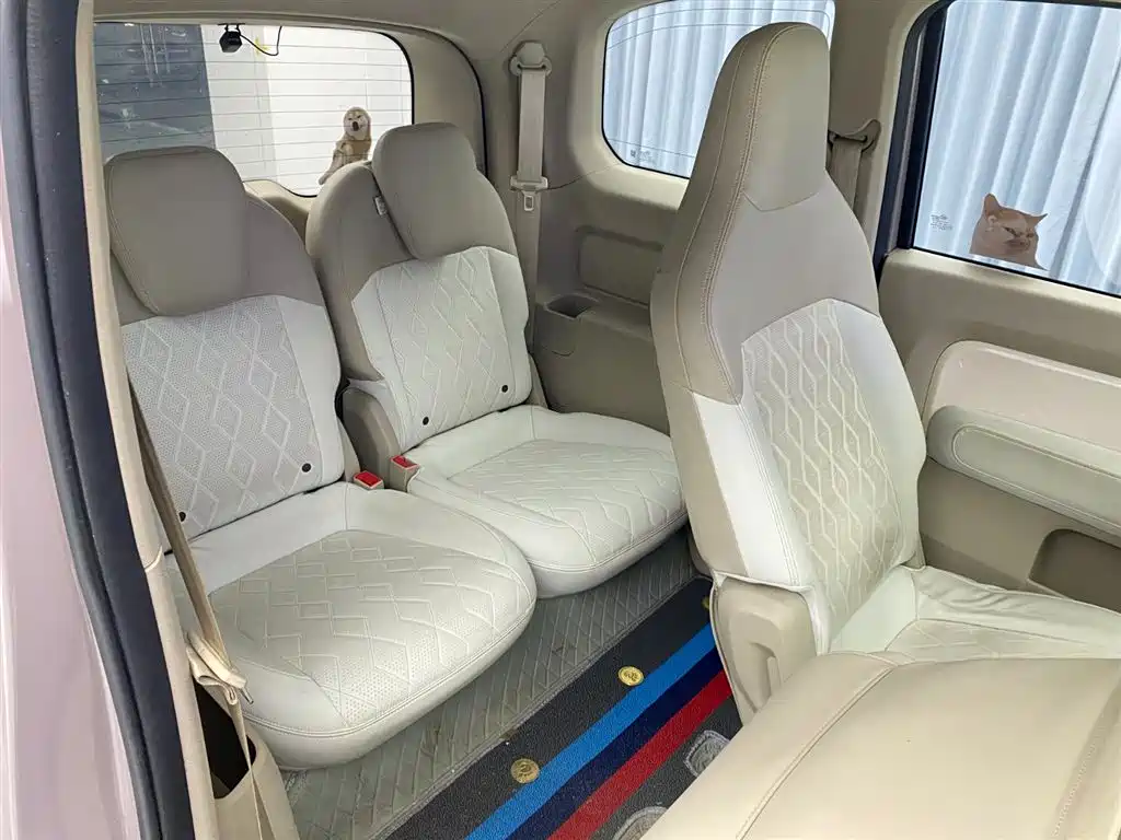 Baojun KiWi EV 2023 — фото 11