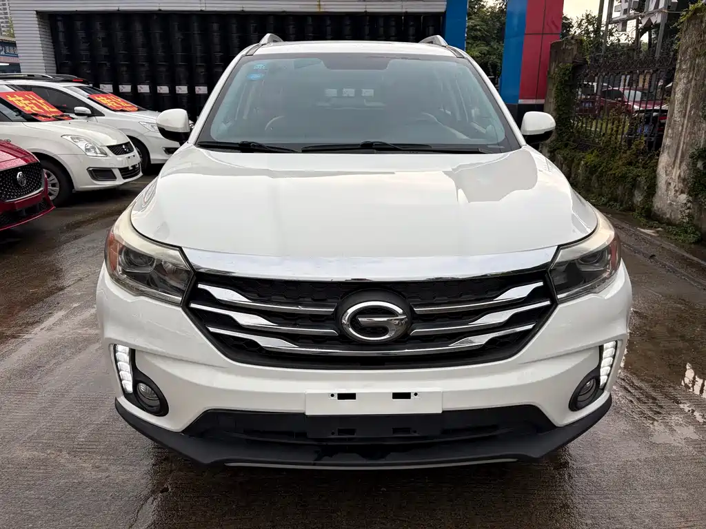 GAC Trumpchi GS4 2018 — фото 2