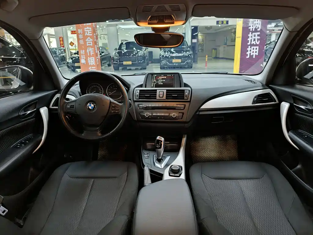 BMW 1 Series 2014 — фото 11