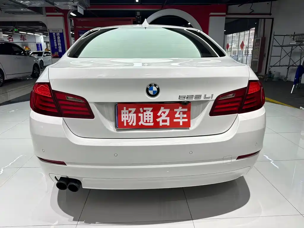 BMW 5 Series 2013