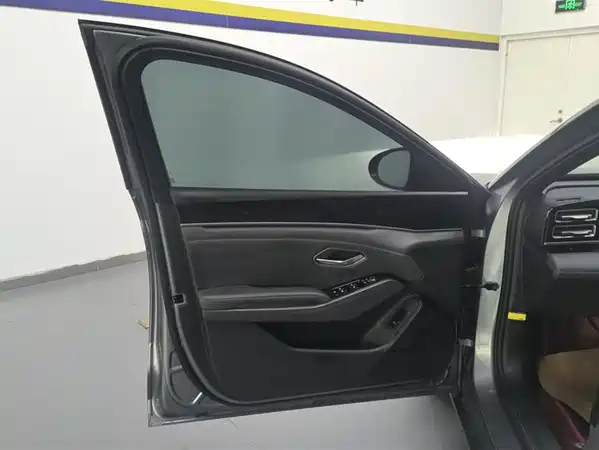 BYD Qin L 2025