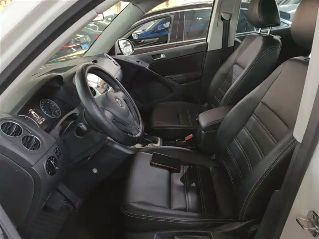 Volkswagen Tiguan 2017 — фото 15