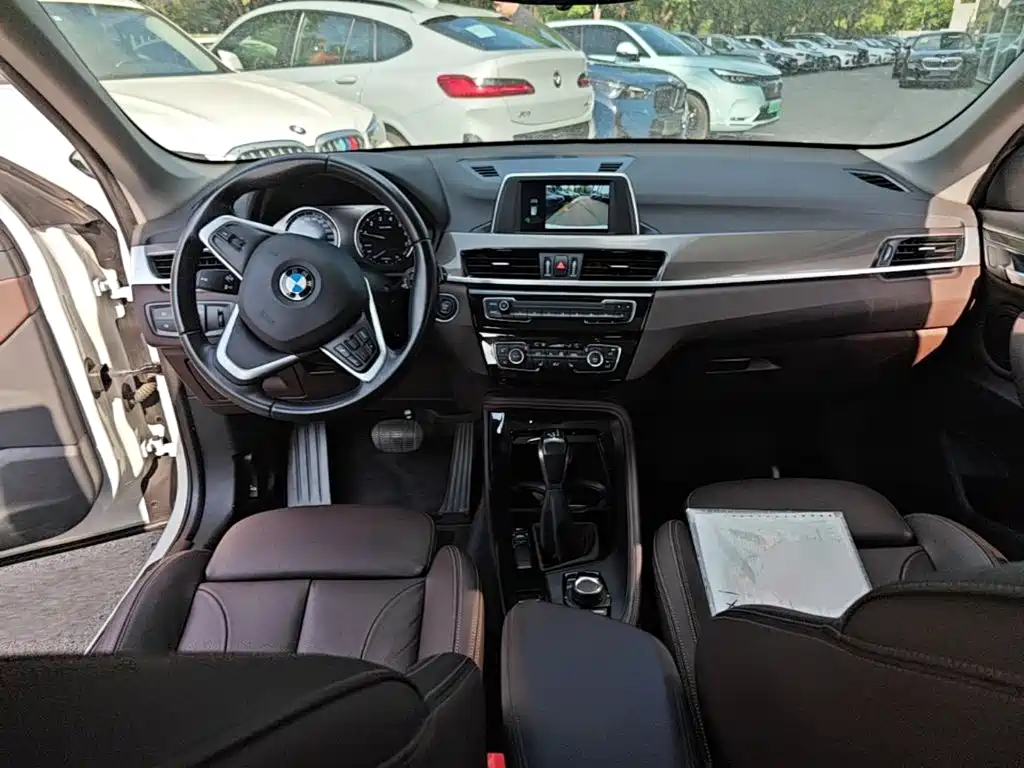 BMW X1 2019 — фото 16