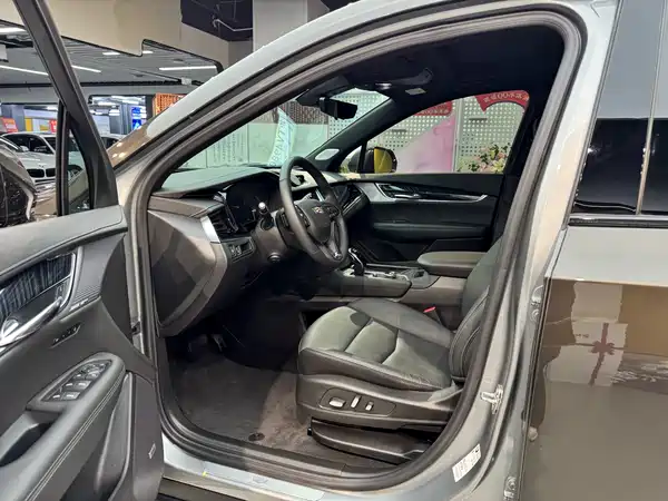 Cadillac XT6 2023