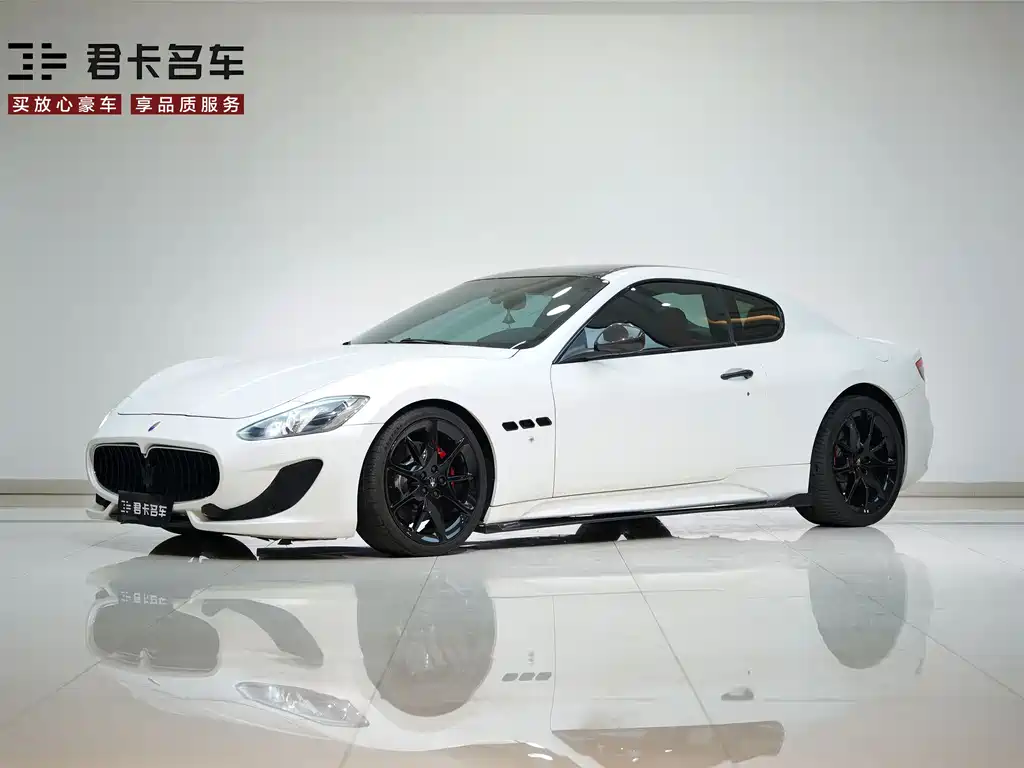 Maserati GranTurismo 2014 — фото 1