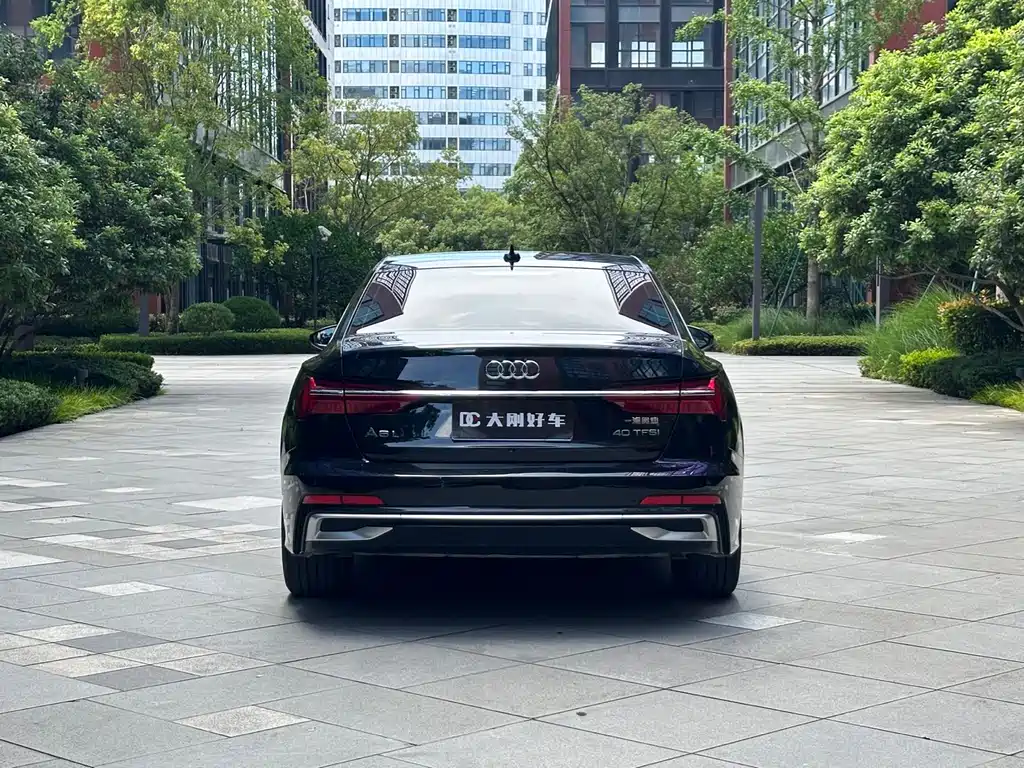 Audi A6L 2023