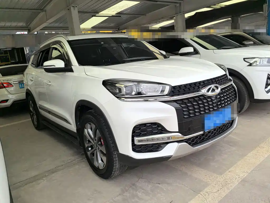 Chery Tiggo 8 2018 — фото 3