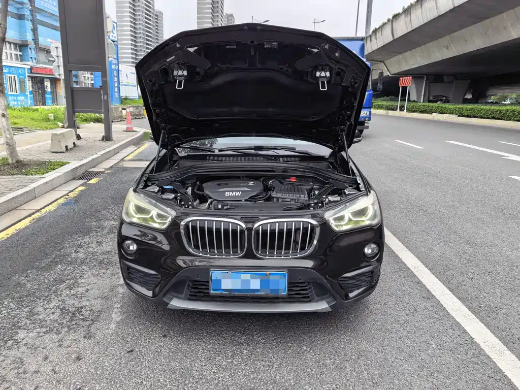 BMW X1 2017 — фото 12