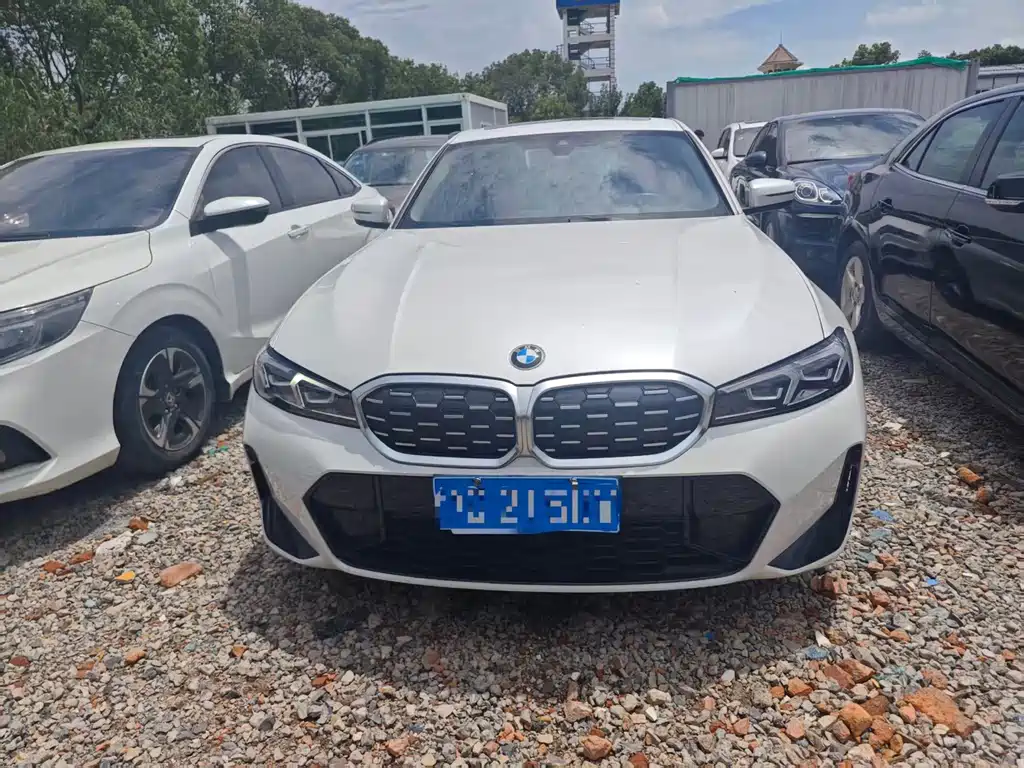 BMW 3 Series 2022