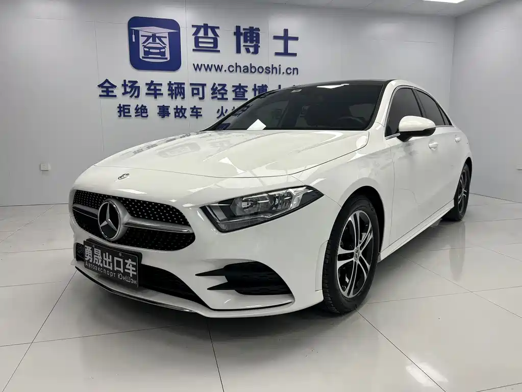 Mercedes-Benz A-Class 2022 — фото 1