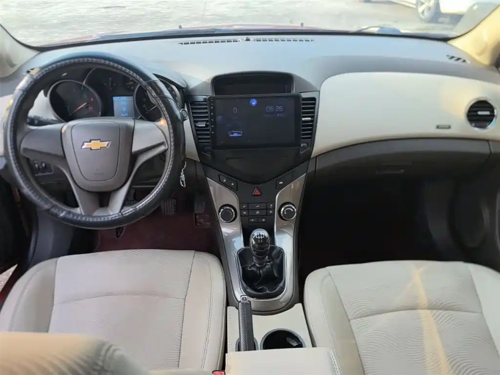 Chevrolet Cruze 2016 — фото 10