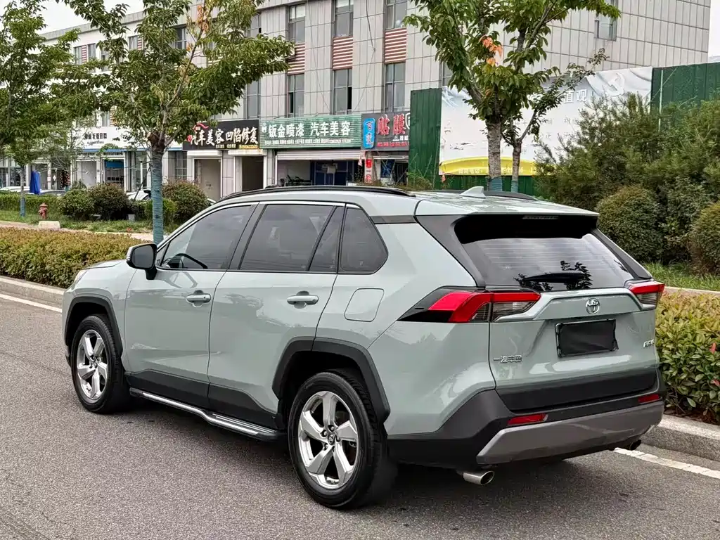 Toyota RAV4 2022