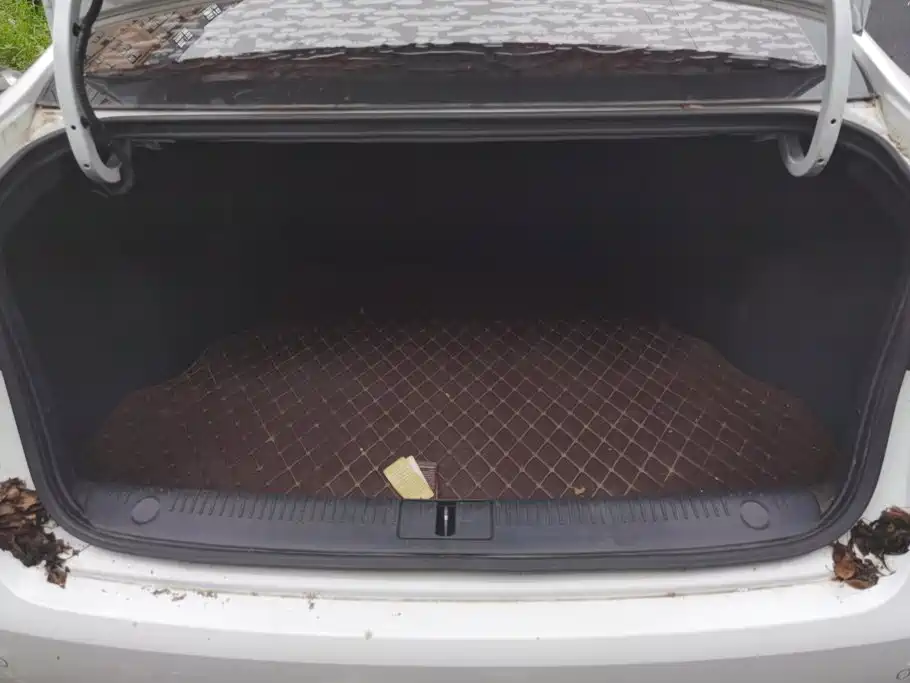 Roewe 360 2016