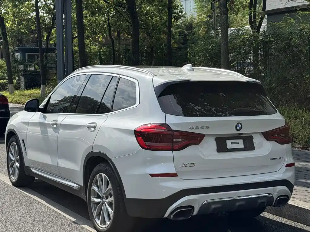 BMW X3 2021 — фото 9