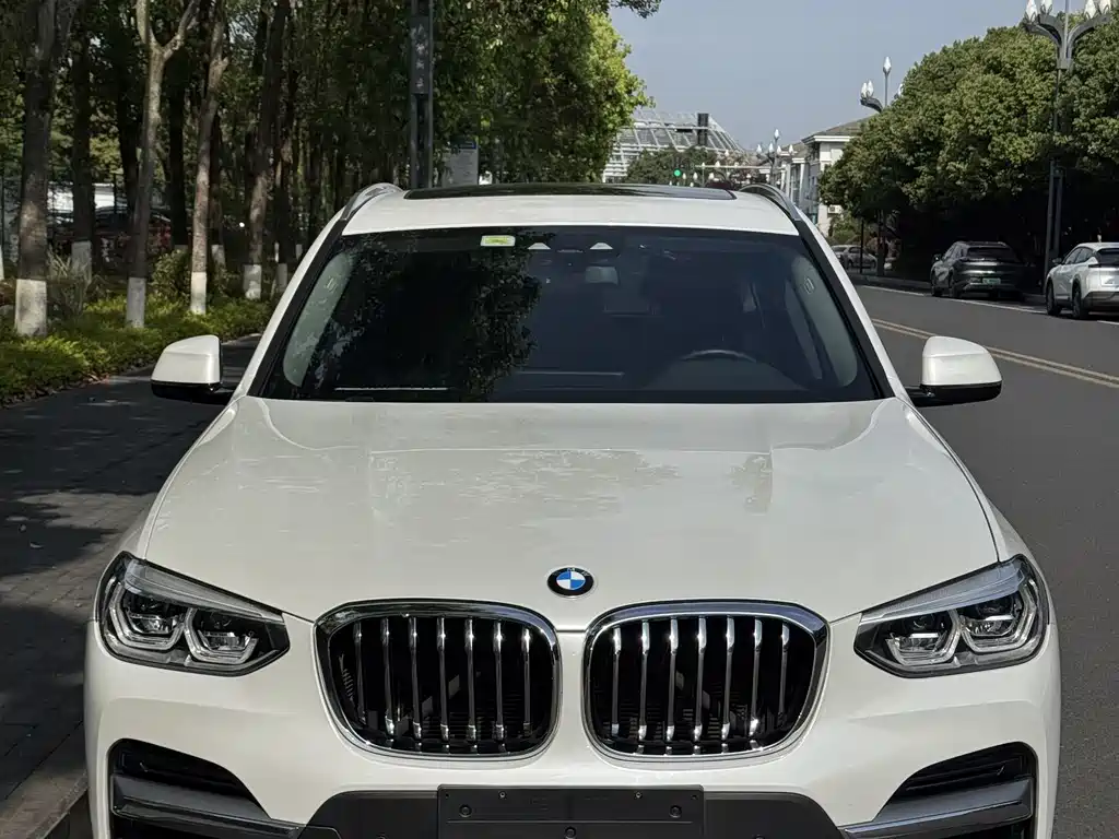 BMW X3 2021 — фото 2