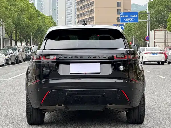 Land Rover Range Rover Velar 2023