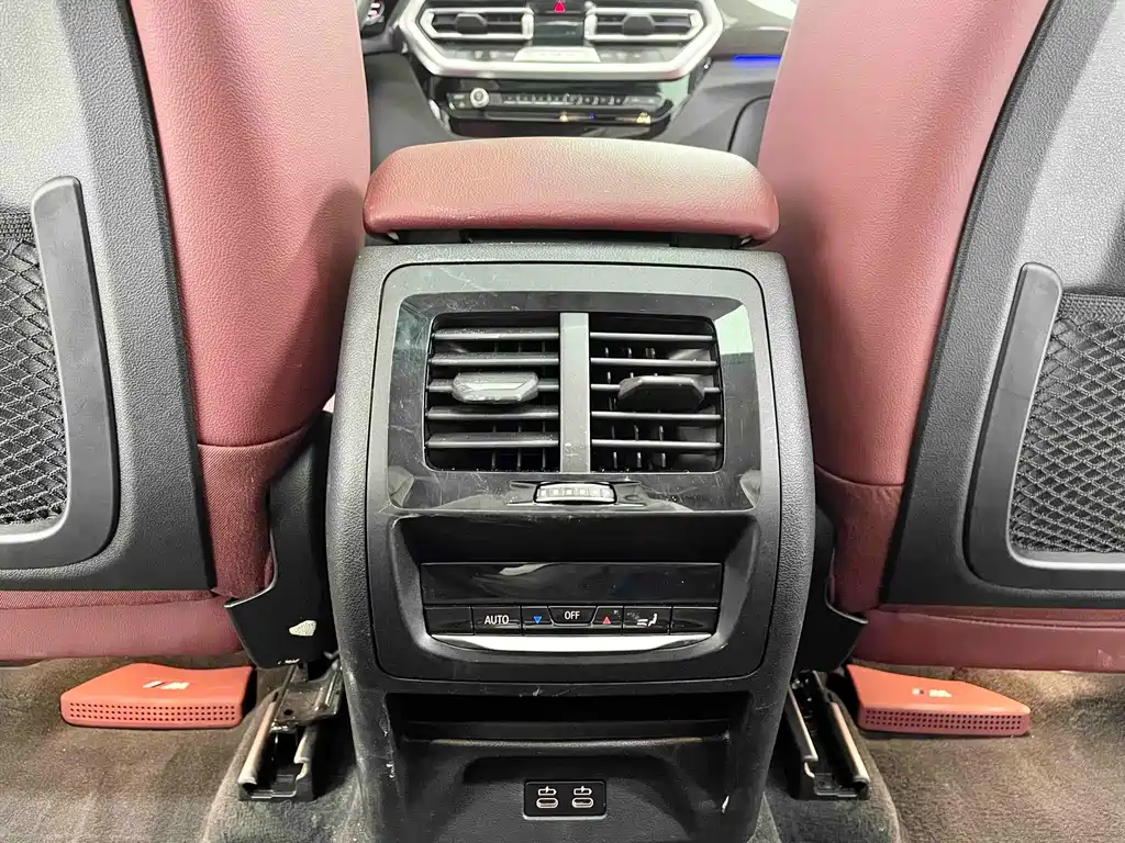 BMW X4 2021 — фото 12