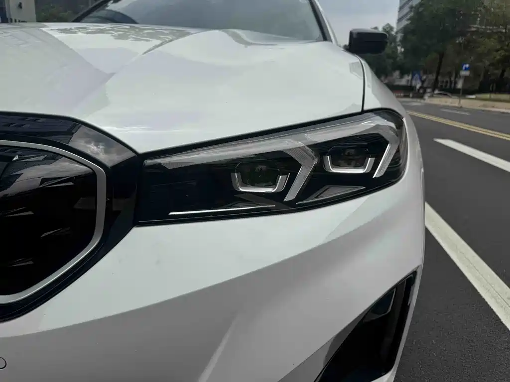BMW i3 2024 — фото 10