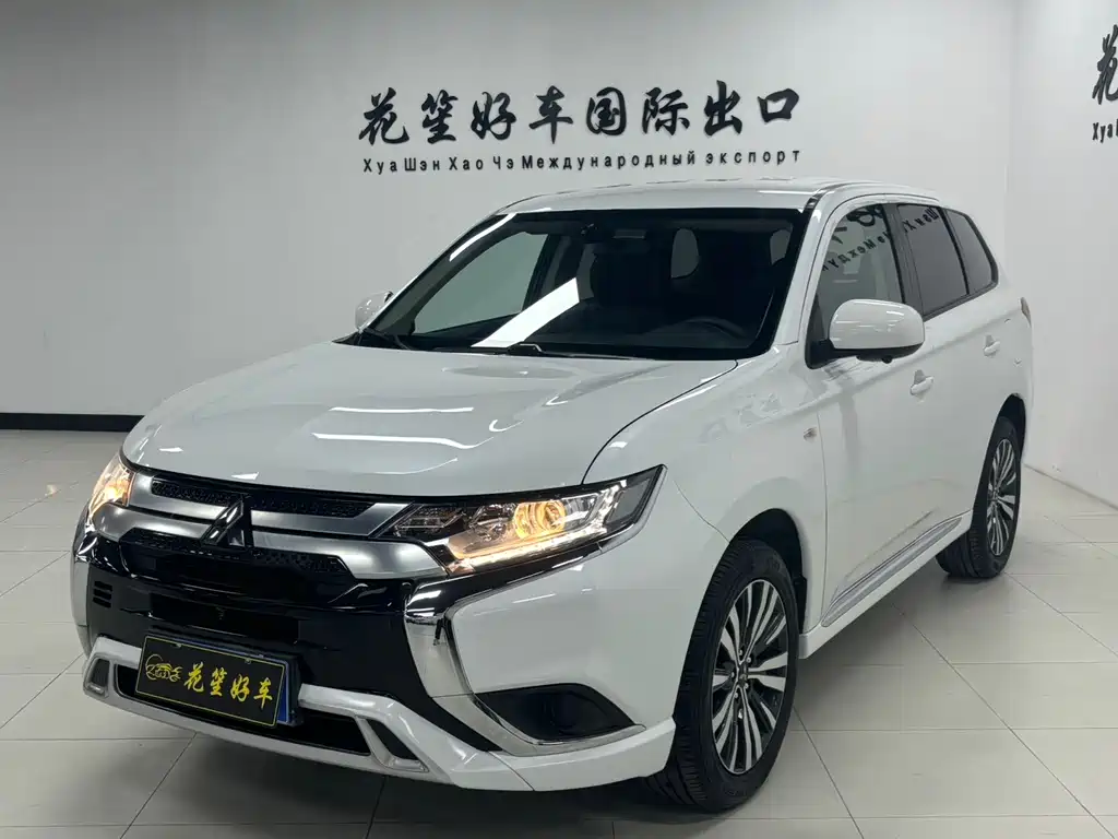 Mitsubishi Outlander 2022