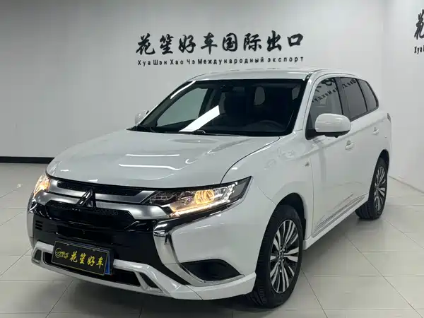 Mitsubishi Outlander 2022