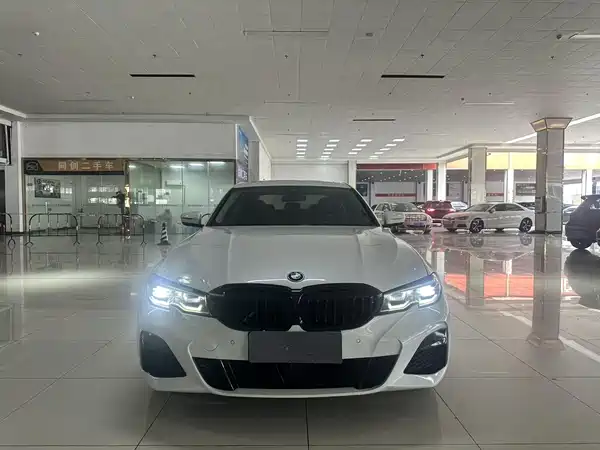 BMW 3 Series 2021